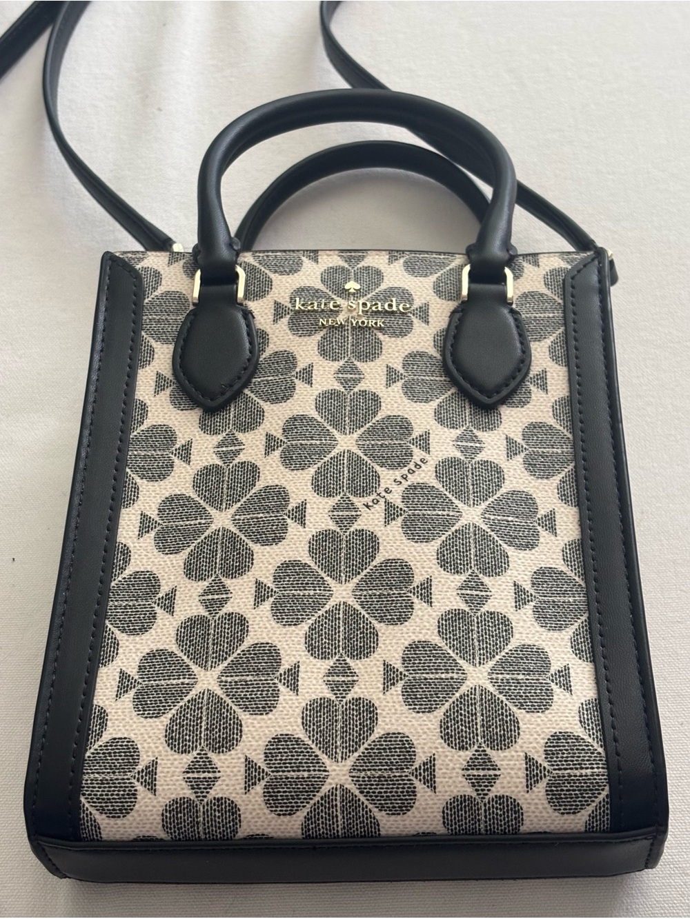 Kate Spade - Picture 4 of 10